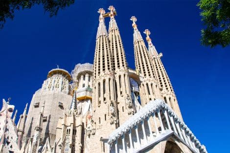Découvrez les aventures d’Antoni Gaudí.
