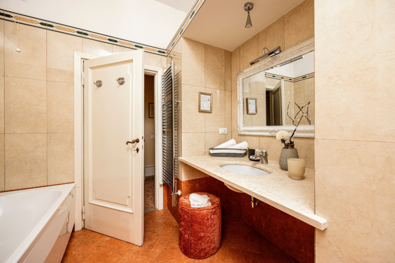 Photo villa - TOSCHI 2084 - 44