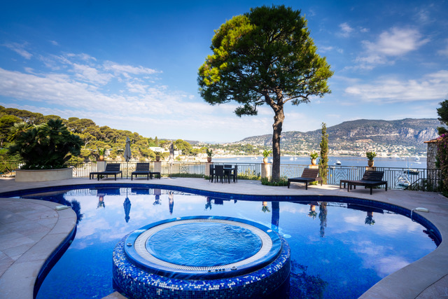 STAY CAP FERRAT VILLA POOL