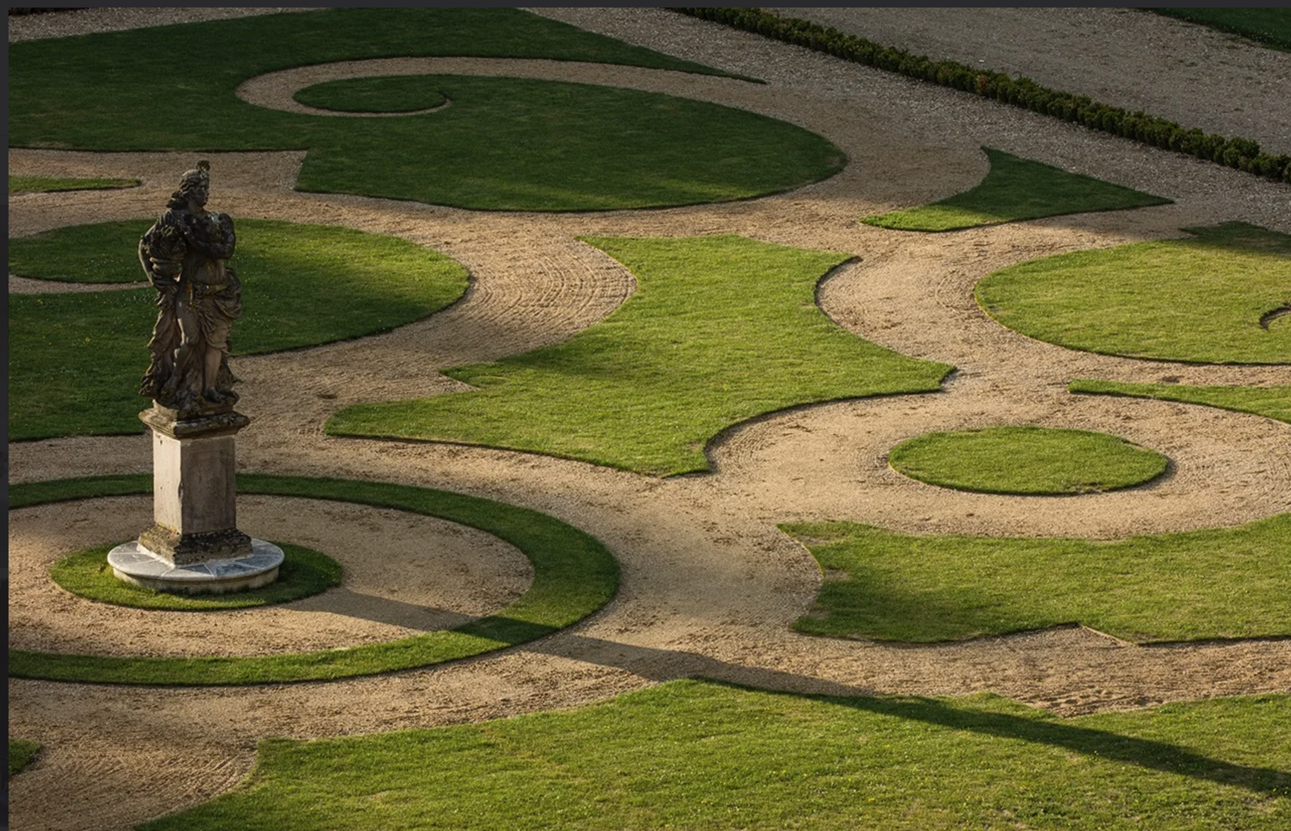 Garden Versailles Paris JO Olympics beautiful outside luxury garden