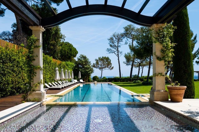 STAY CAP FERRAT VILLA POOL